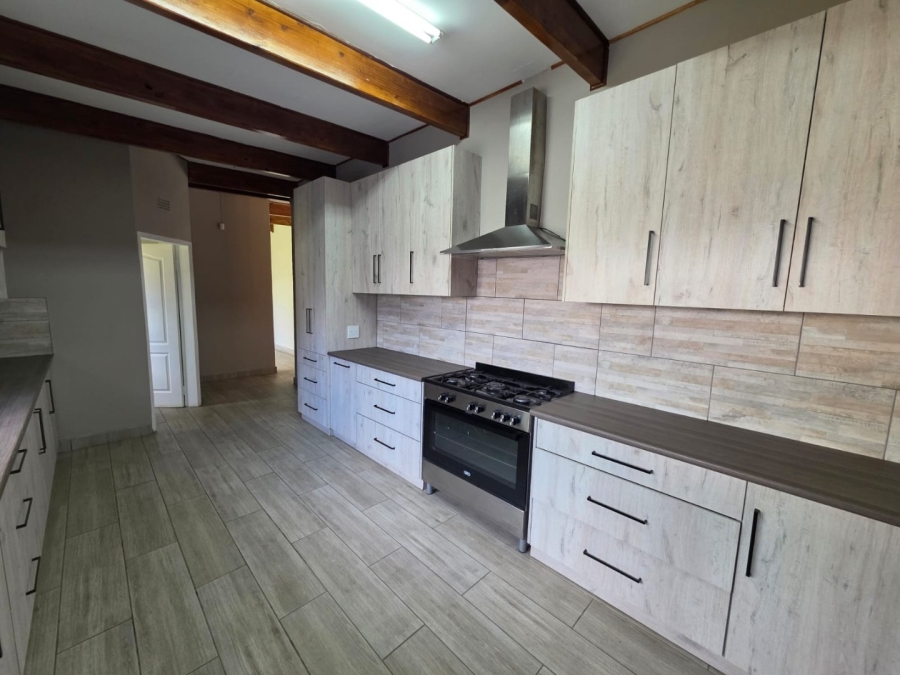 To Let 4 Bedroom Property for Rent in La Provance Free State